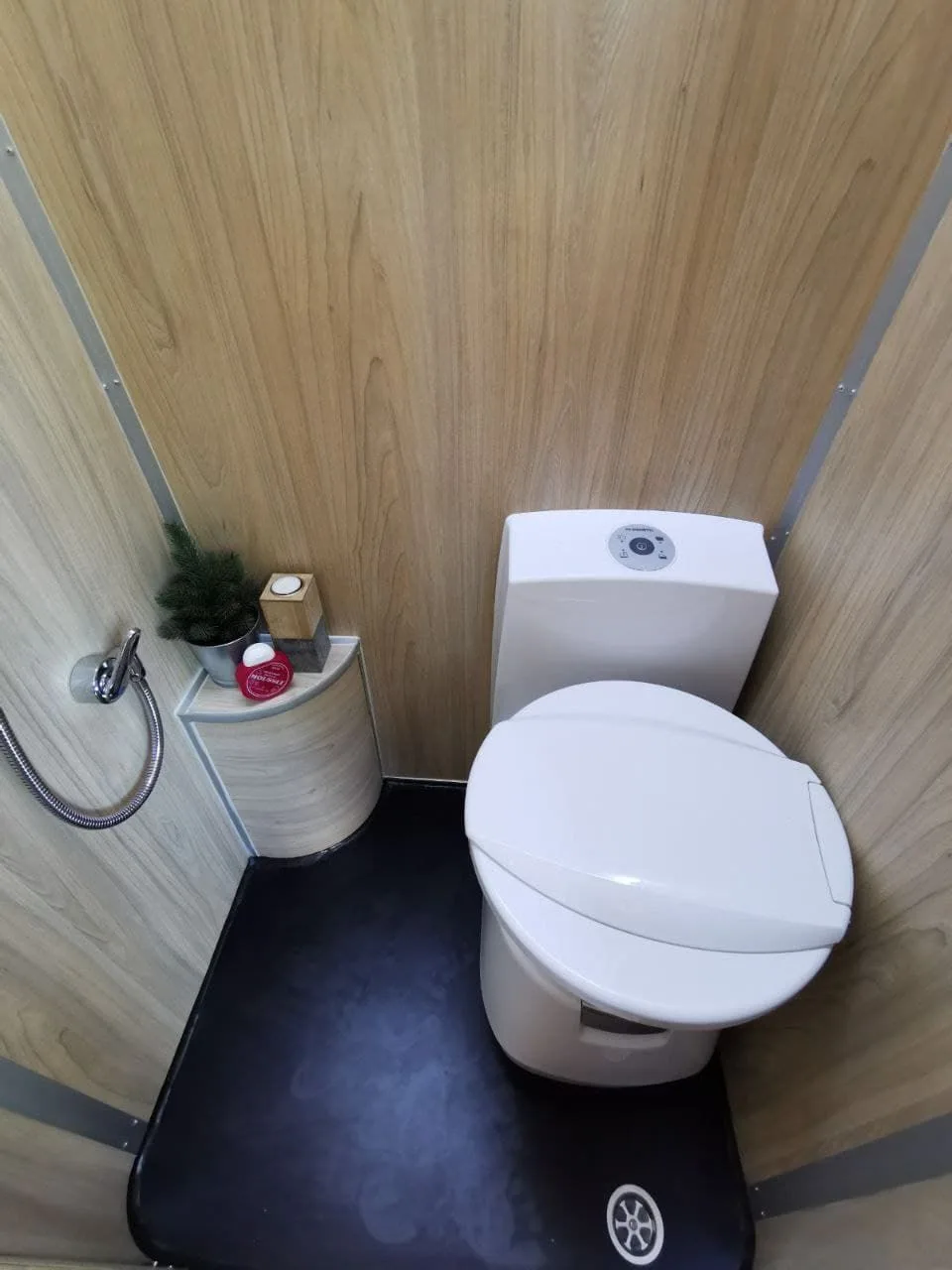 Baño Sprinter camperización a medida