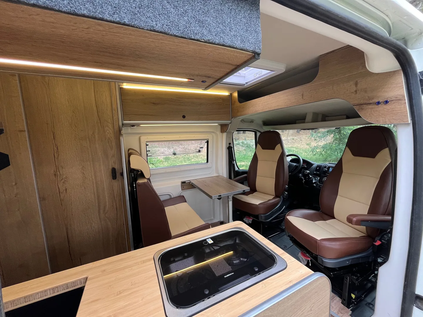 Asientos giratorios camper L4H2