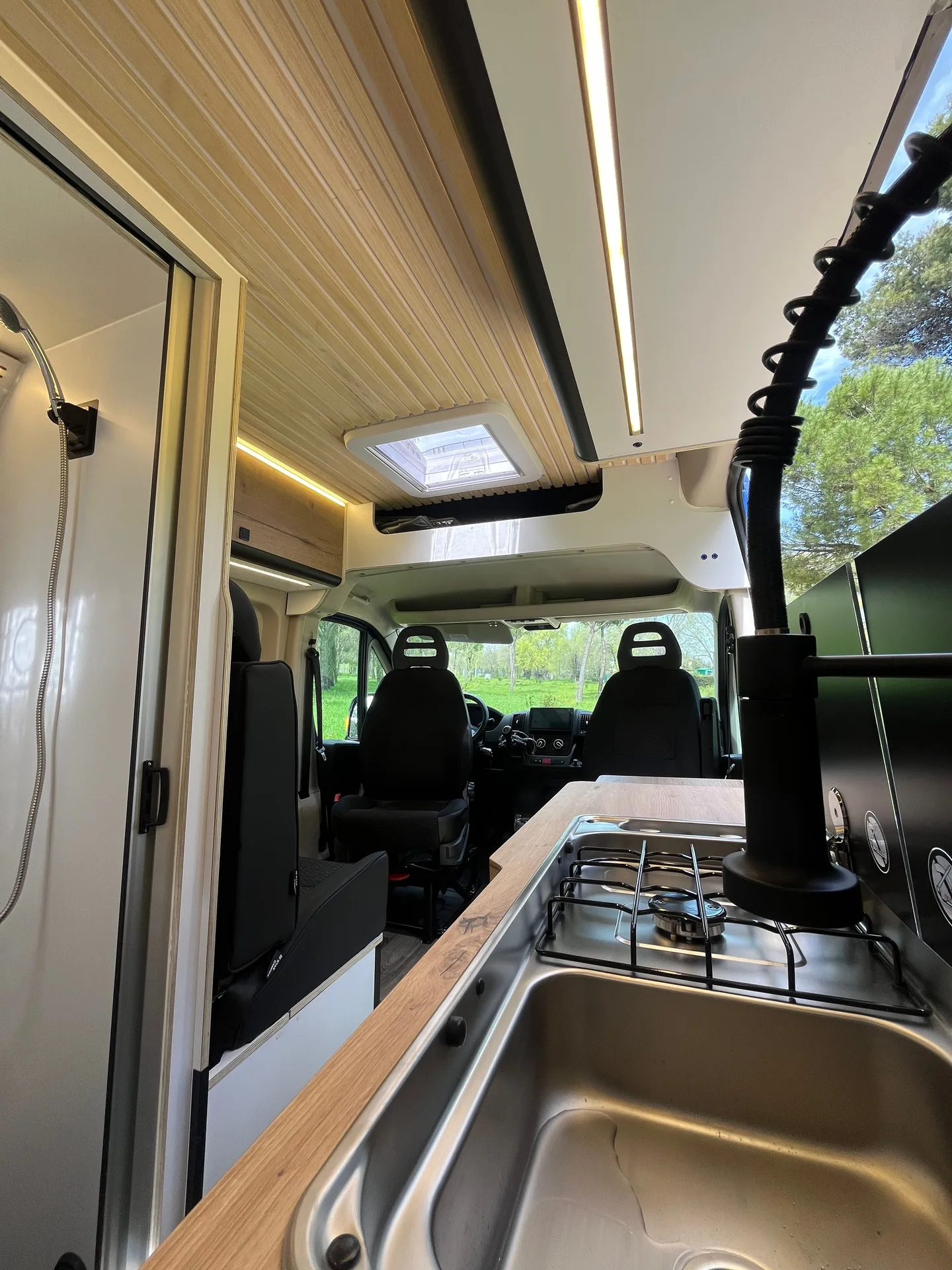 Boxer L2H2 para Flota de Alquiler con 4 Plazas y Litera Desmontable — foto 9