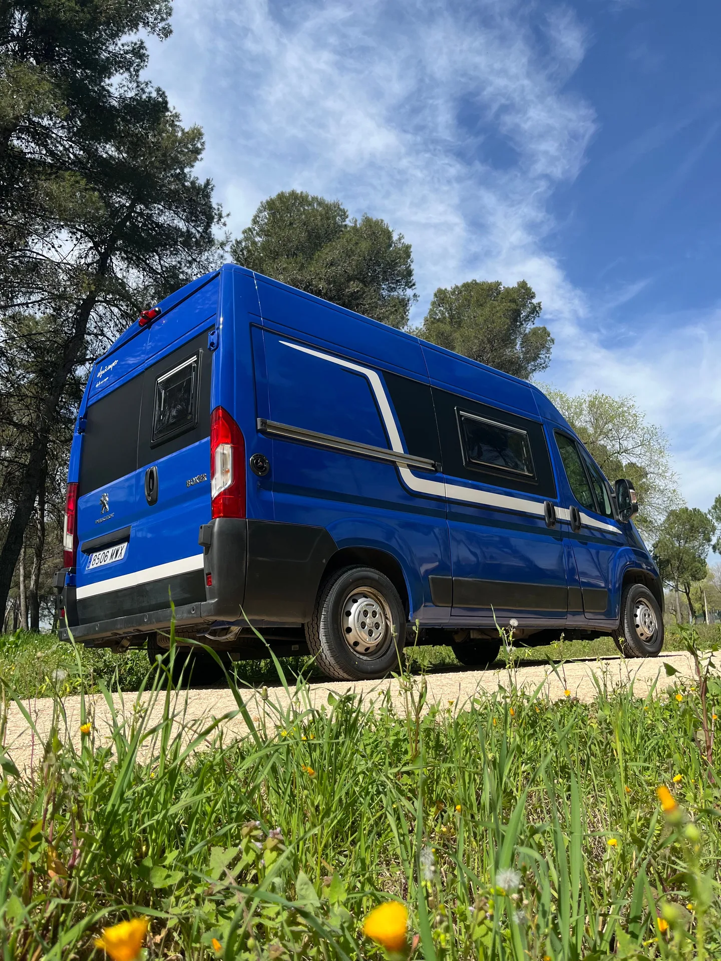 Boxer L2H2 para Flota de Alquiler con 4 Plazas y Litera Desmontable — foto 3