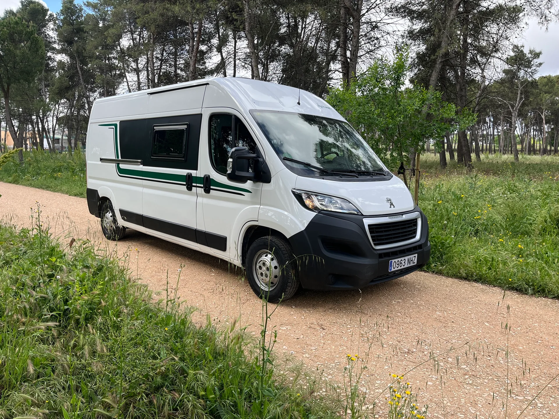 Peugeot Boxer L3H2 Peugeot Boxer L3H2 con Acabados en Roble para Flota de Alquiler