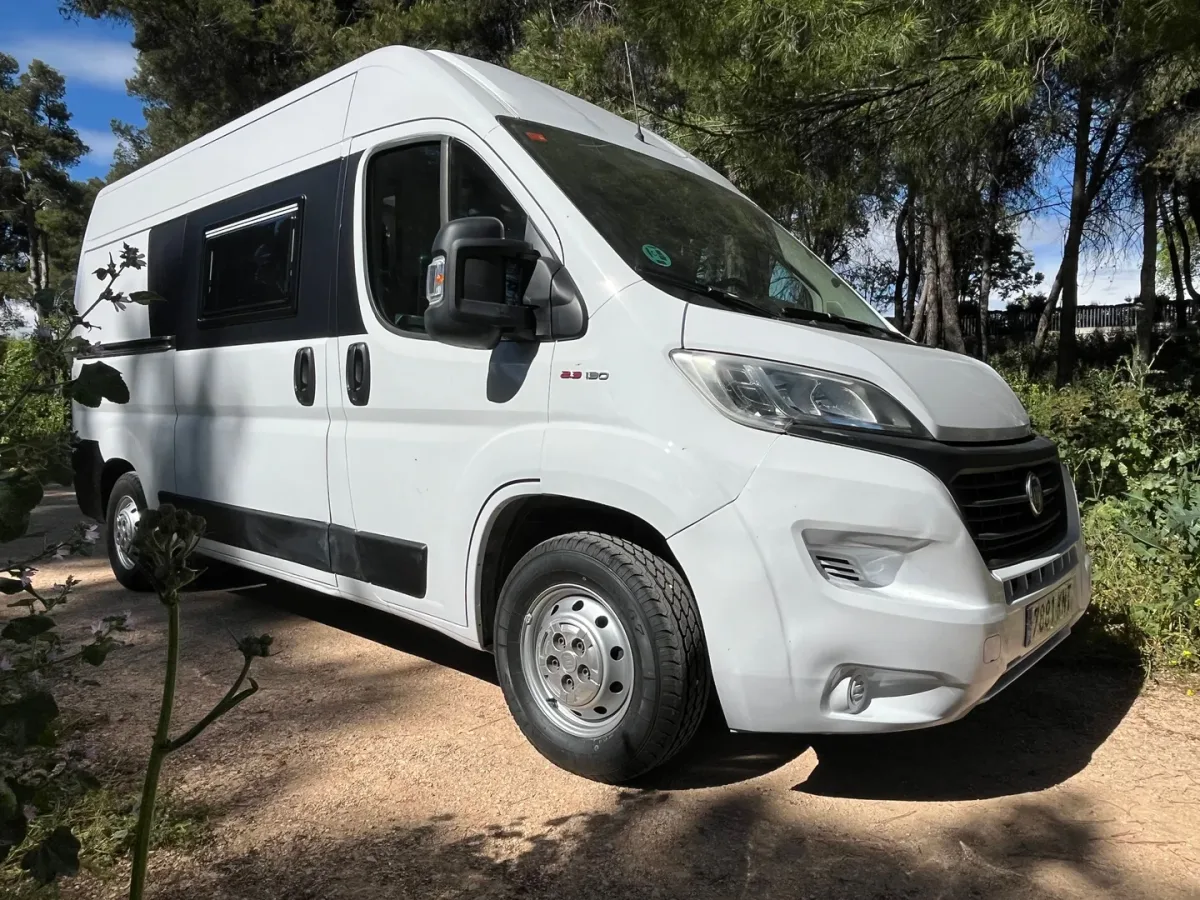 Fiat Ducato L2H2 — Ducato L2H2 con Baño Grande Gracias al Potti Retráctil