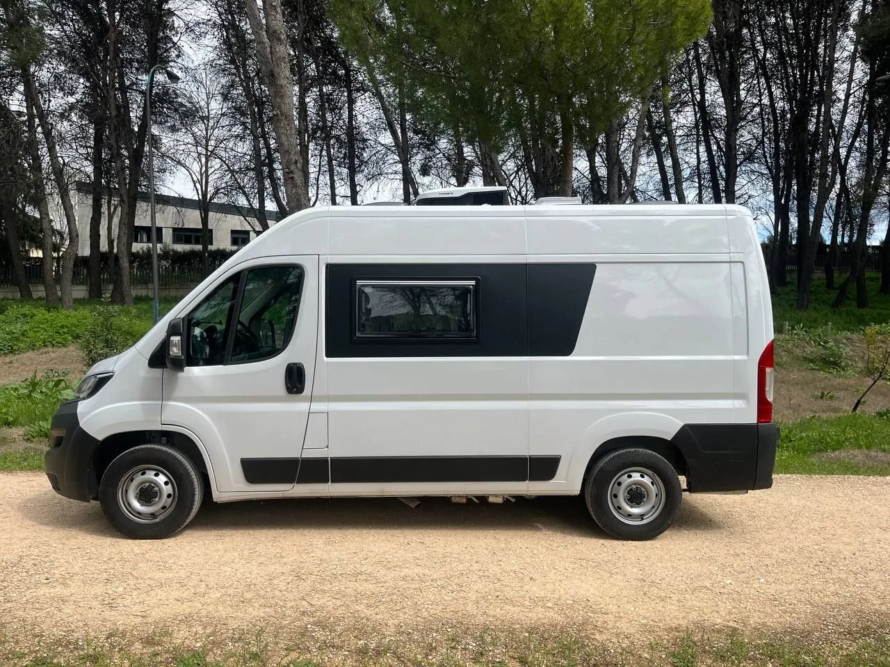 Ducato L2H2 Moderna con Aire Acondicionado y Batería 300 Ah — foto 3