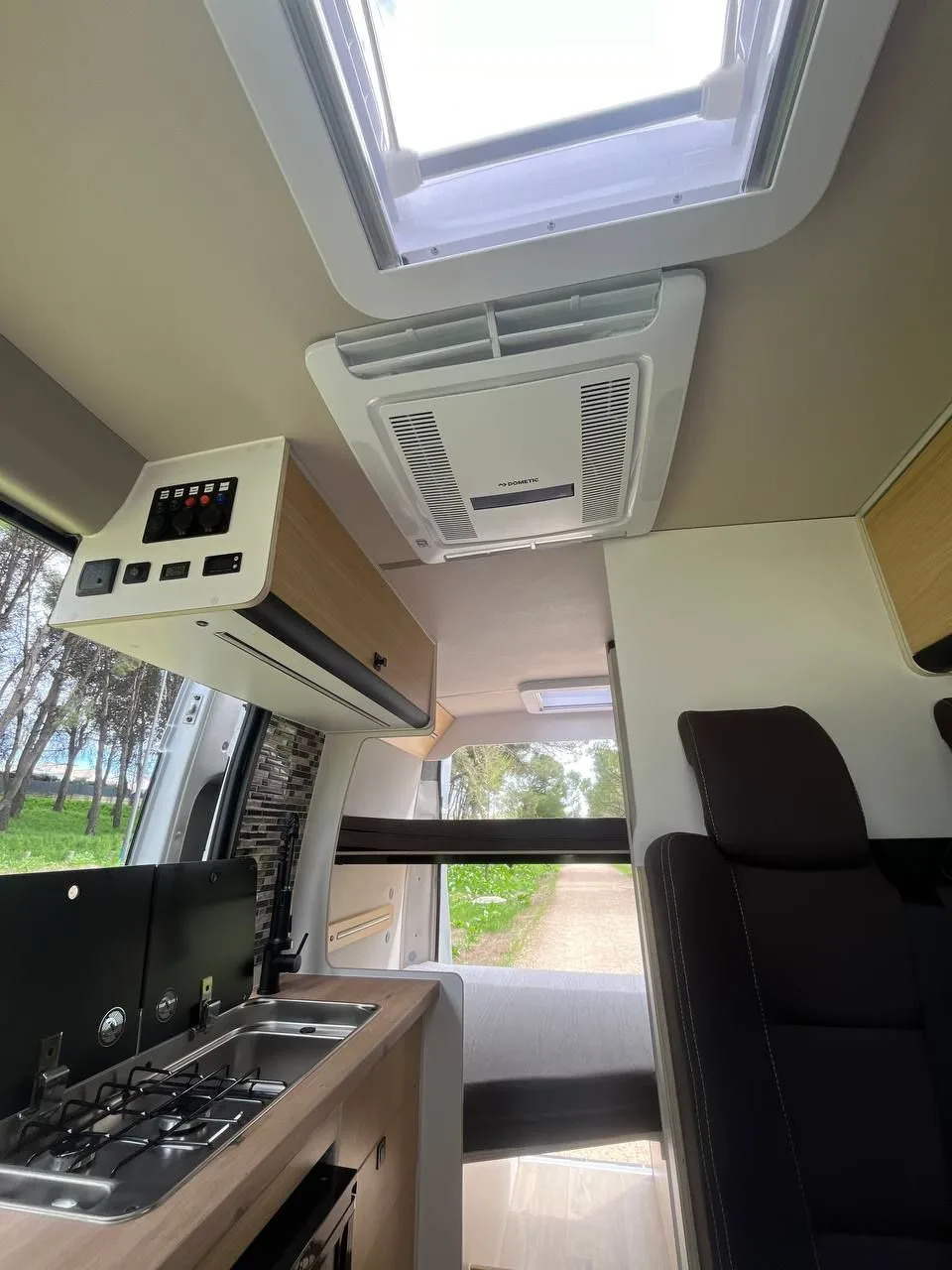 Ducato L2H2 Moderna con Aire Acondicionado y Batería 300 Ah — foto 5