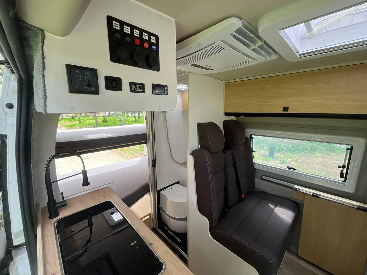 Ducato L2H2 Moderna con Aire Acondicionado y Batería 300 Ah — foto 6