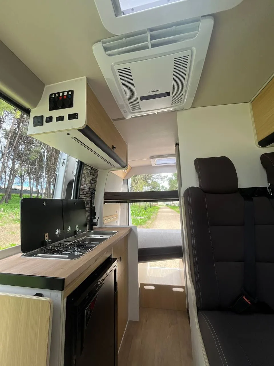 Ducato L2H2 Moderna con Aire Acondicionado y Batería 300 Ah — foto 4