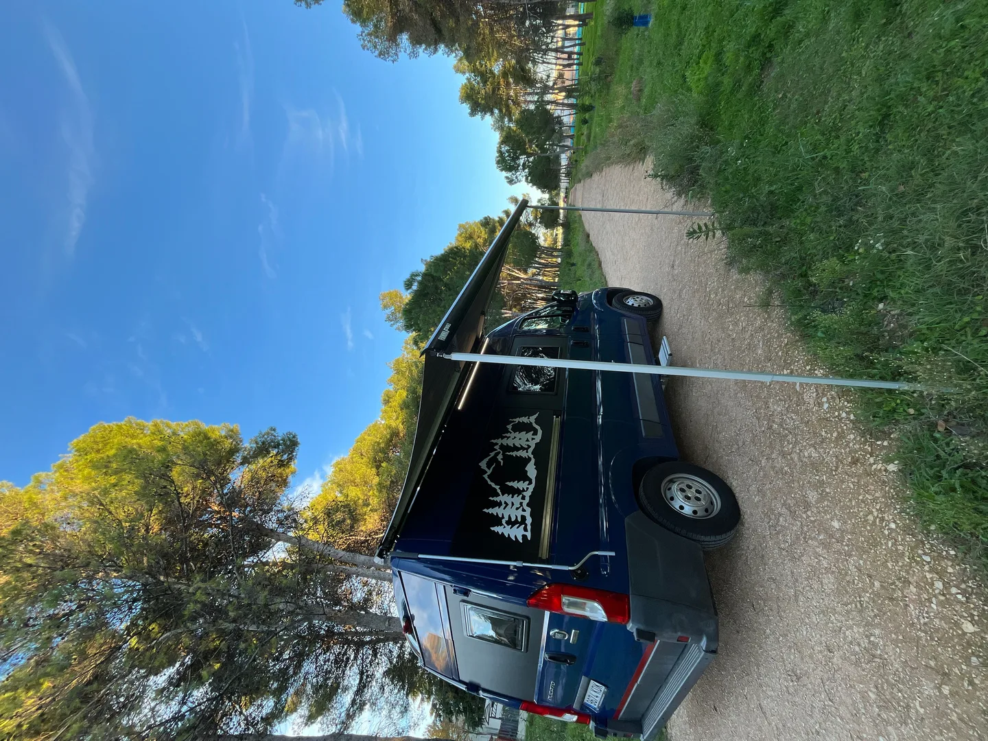 Ducato L2H2 con Toldo, Escalón Eléctrico y Equipamiento Completo — foto 4