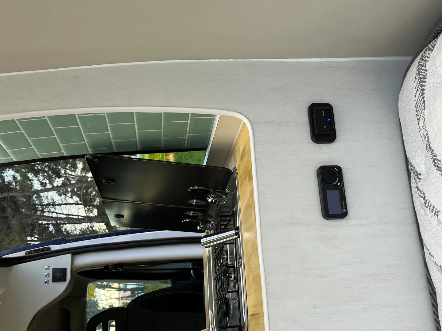 Ducato L2H2 con Toldo, Escalón Eléctrico y Equipamiento Completo — foto 6