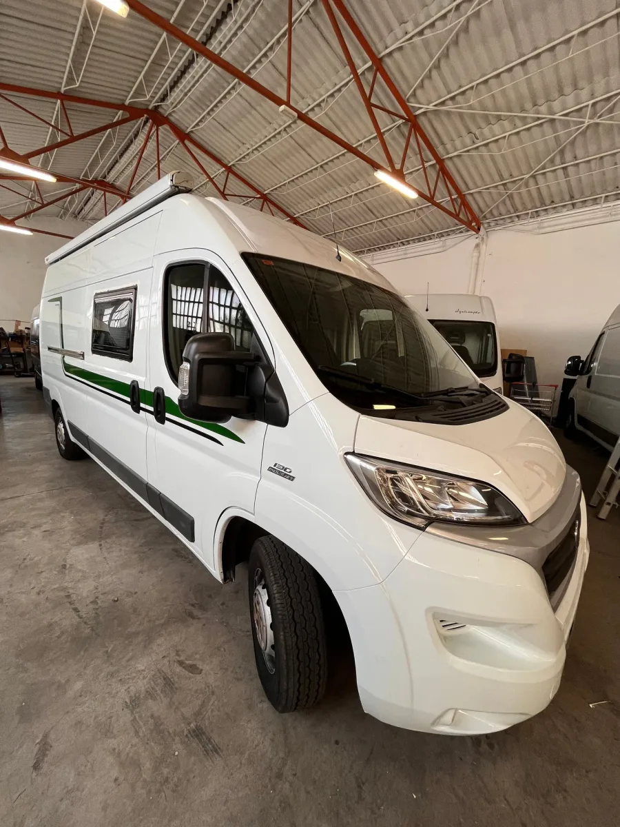 Fiat Ducato L3H2 — Ducato L3H2 con Microondas y Autonomía Total para Jubilados Viajeros