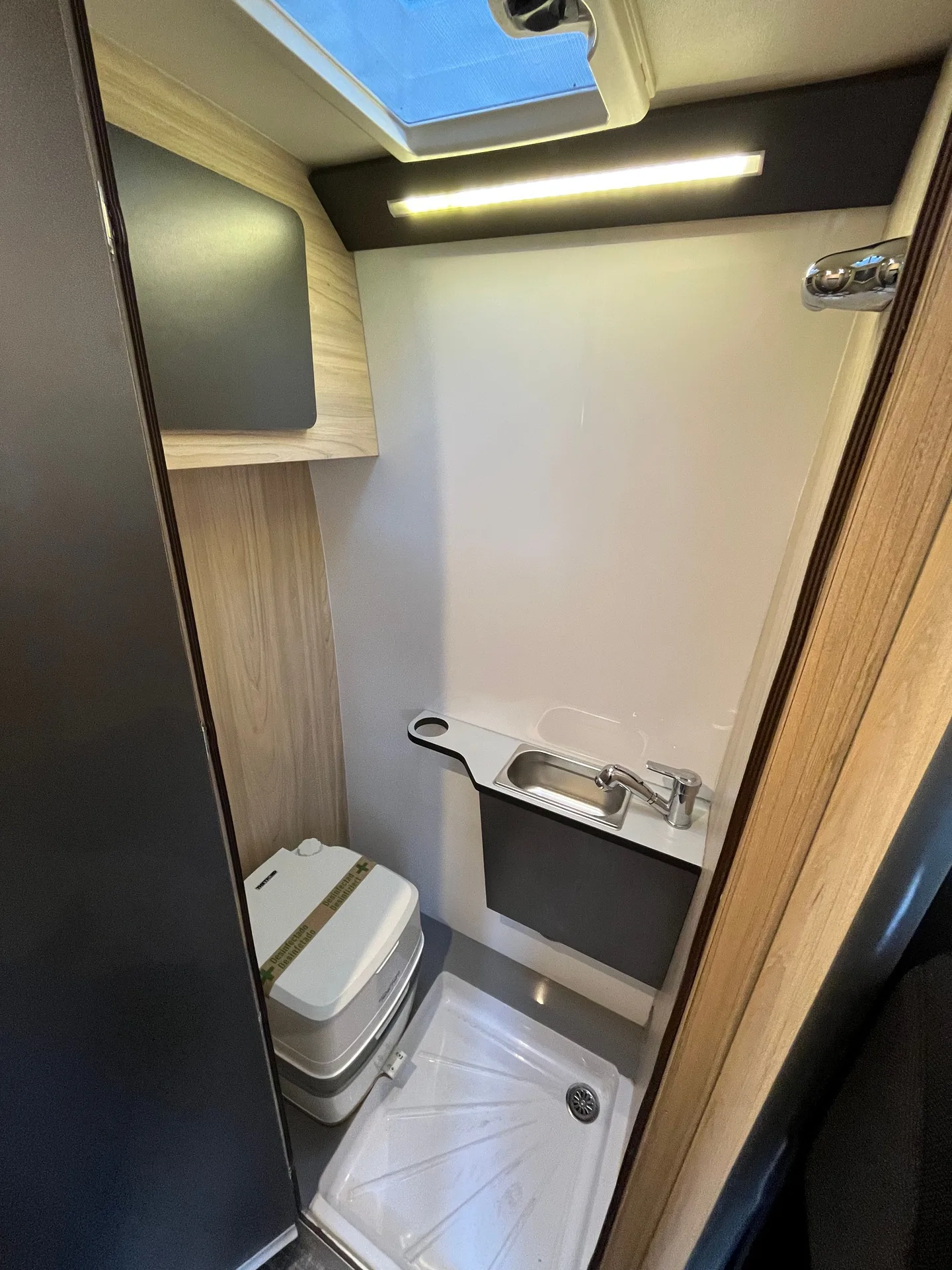 Ducato L3H2 con Toldo y Gran Almacenaje para Familias — foto 6