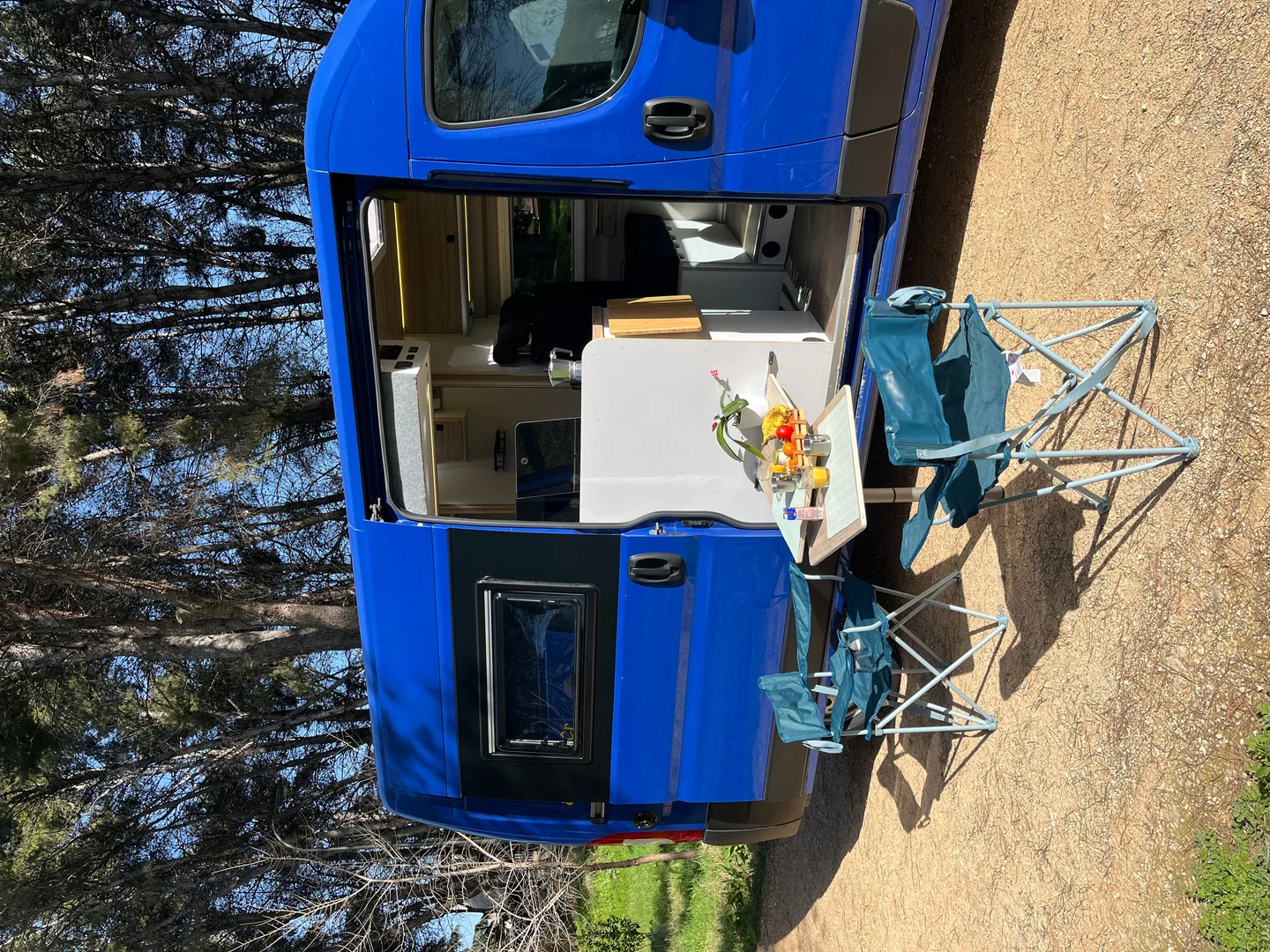 Jumper L2H2 Azul Completa con Mesa Exterior y Baño Retráctil — foto 2