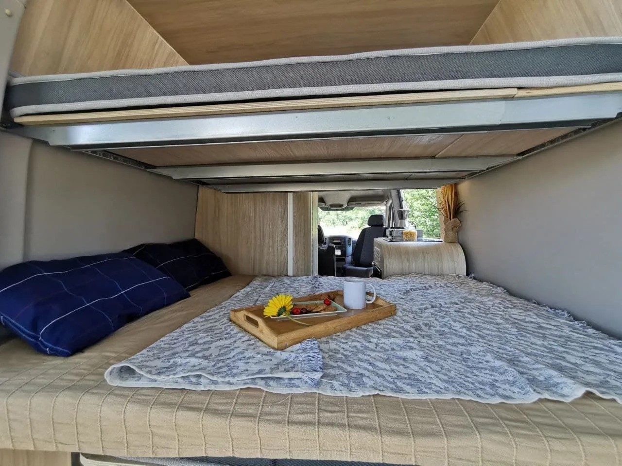 Sprinter L2 con Muebles Curvos para Empresa de Alquiler — foto 6