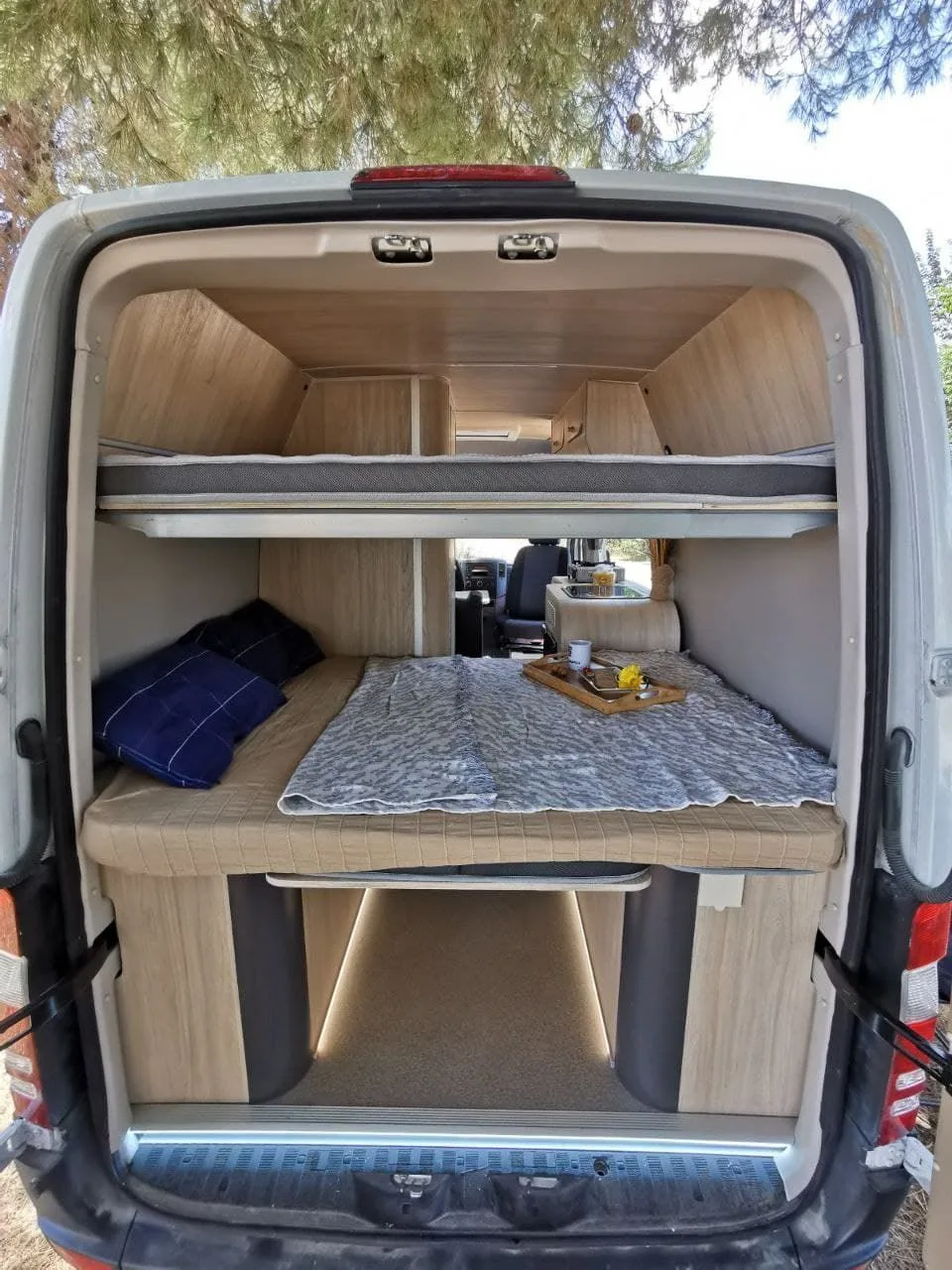 Sprinter L2 con Muebles Curvos para Empresa de Alquiler — foto 3