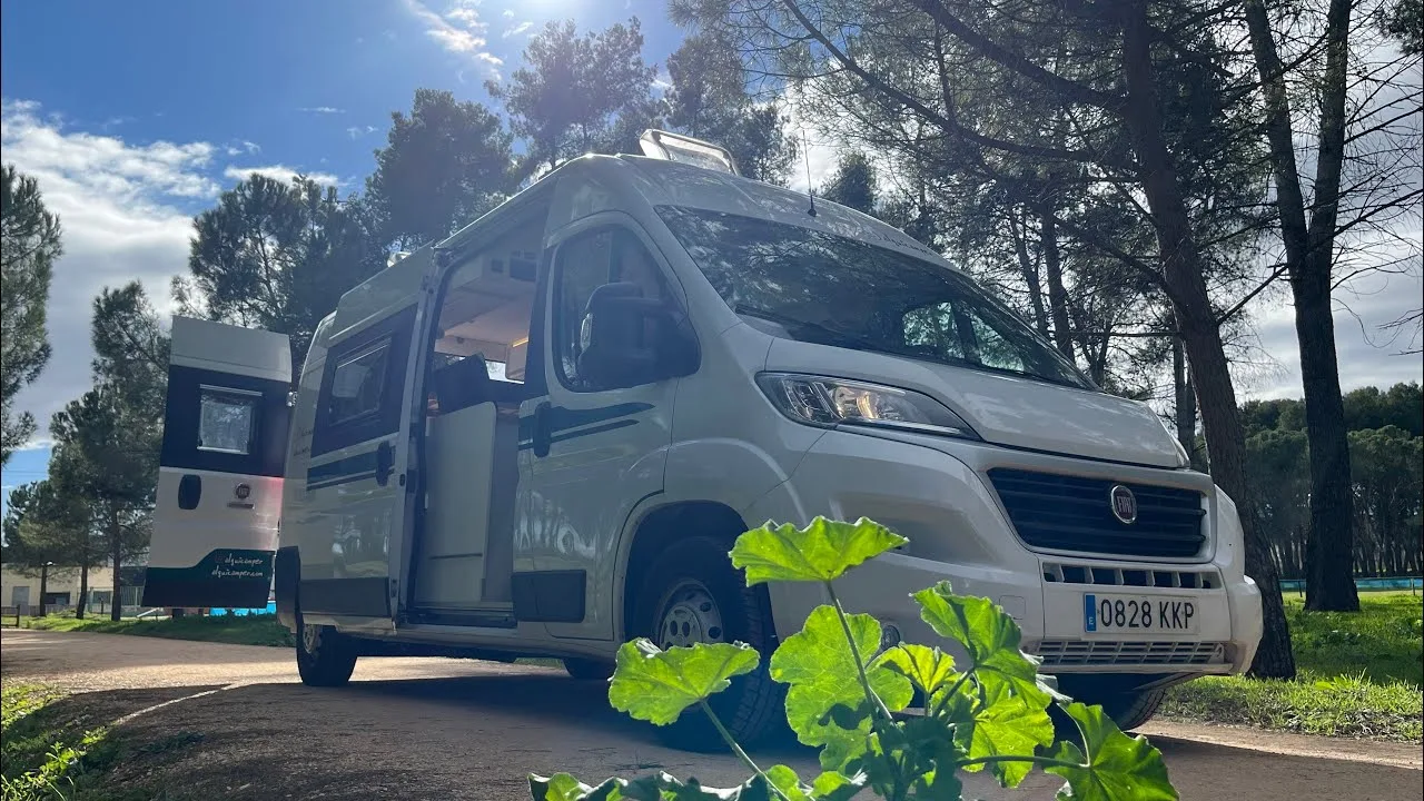 Van tour interior camper Madrid